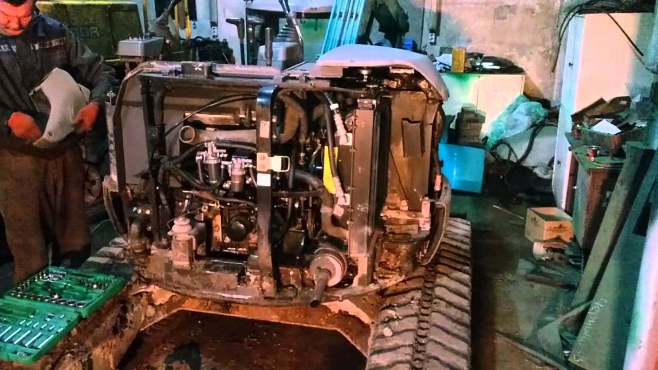 Kobelco SK 35 снятие двигателя