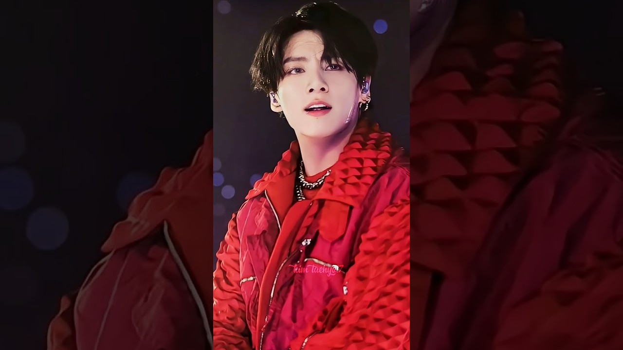 # Kookie tu le aade menu goldn jhumke main tana wich pava chum chum ke ♥️♥️♥️♥️