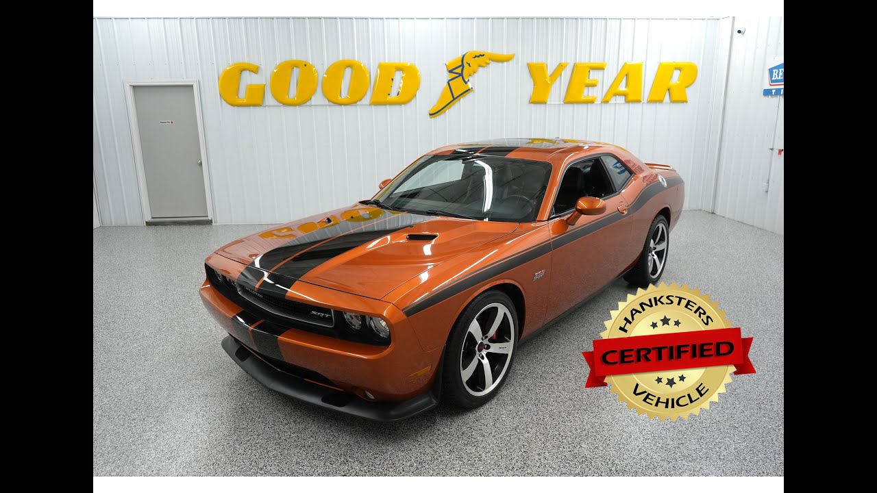 Dodge Challenger SRT-8 2011 года
