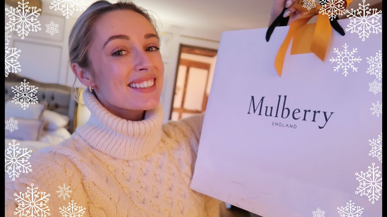 BICESTER VILLAGE SHOPPING   I FOUND MY PERFECT BAG // Vlogmas Day 12