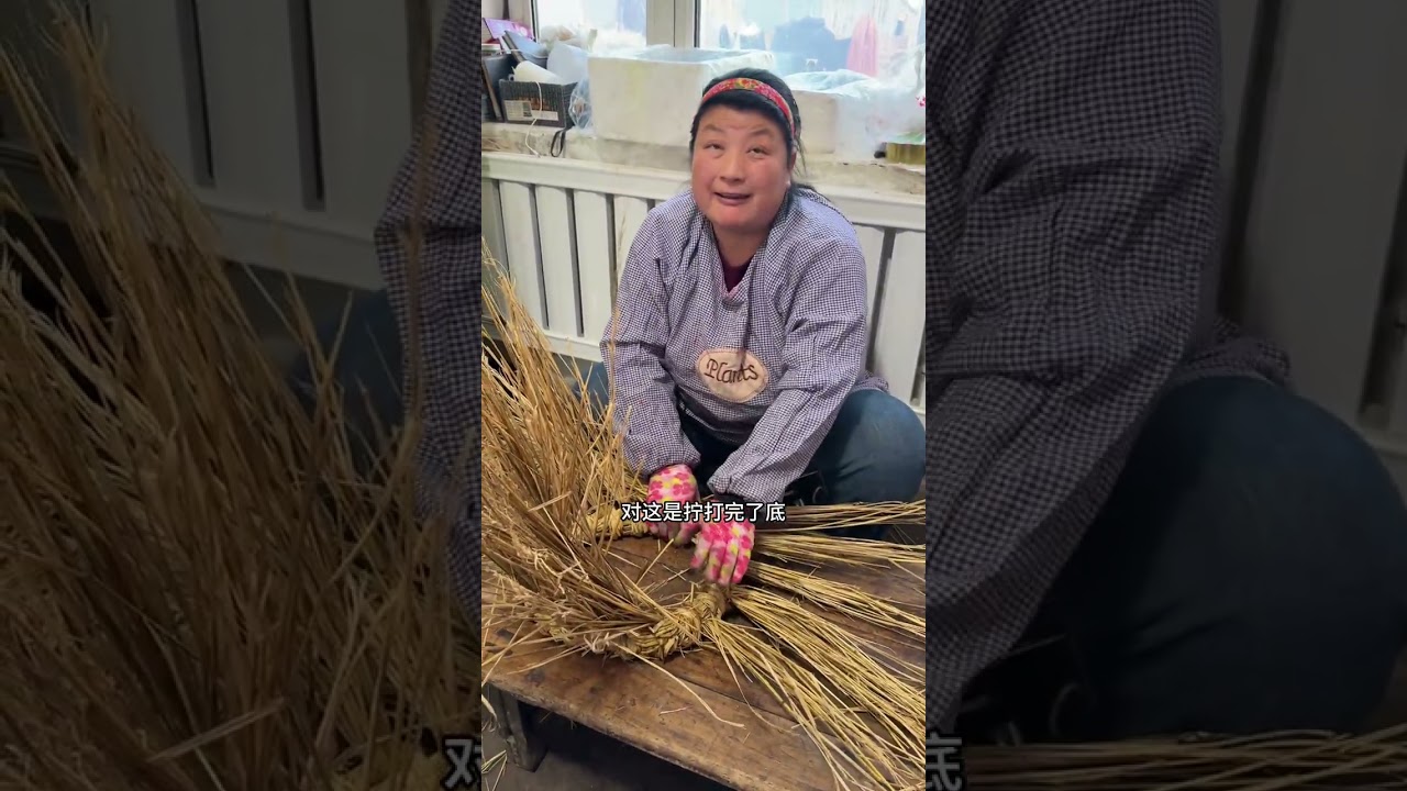 Straw Chicken Coop: My Mom's Craftsmanship Unveiled
