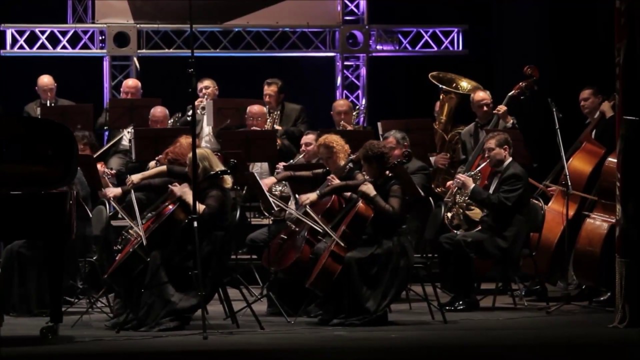 G Gershwin &mdash; 'Rhapsody in Blue', Conductor Oksana Madarash