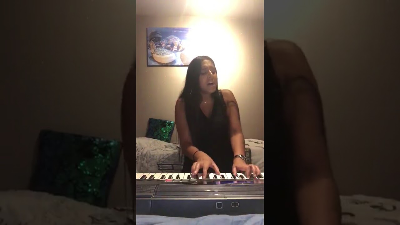 Maître Gims - Tu Reviendras ( cover Lynda Sherazade) - ( #CeintureNoire) - #Piano #Voix