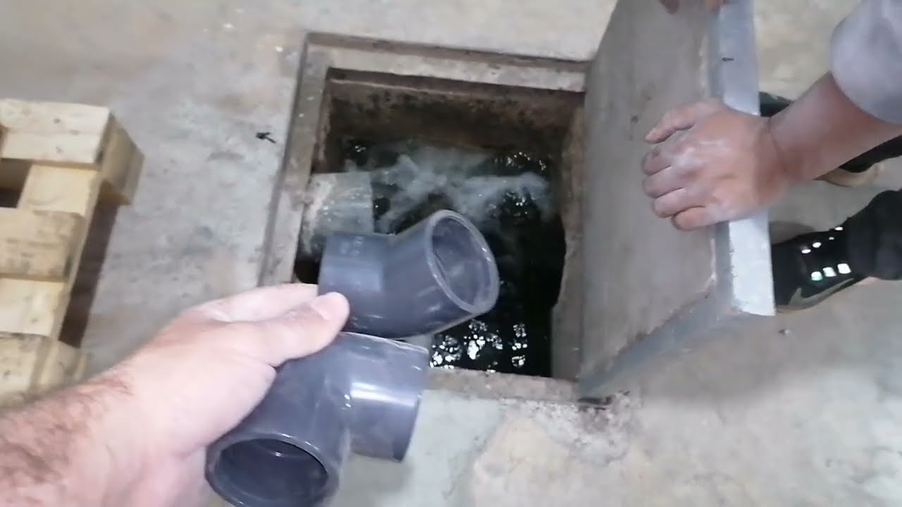 تركيب مضخة الصرف الصحي installation la pompe de vide cave