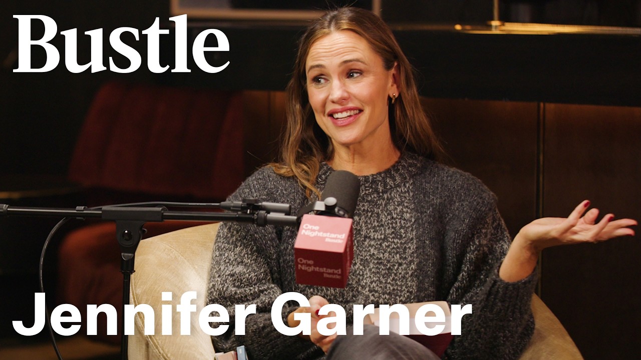 One Nightstand With Jennifer Garner | Bustle