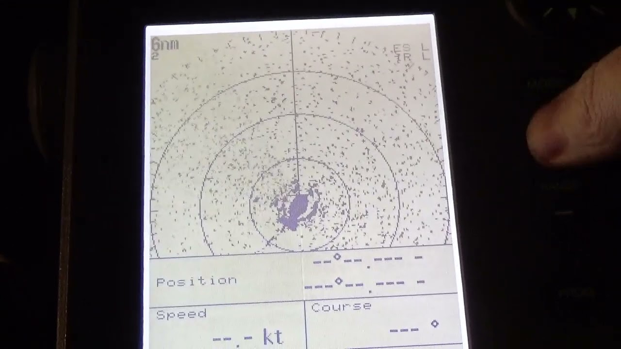 VOILIER AHOUSA   RADAR FURUNO 1623