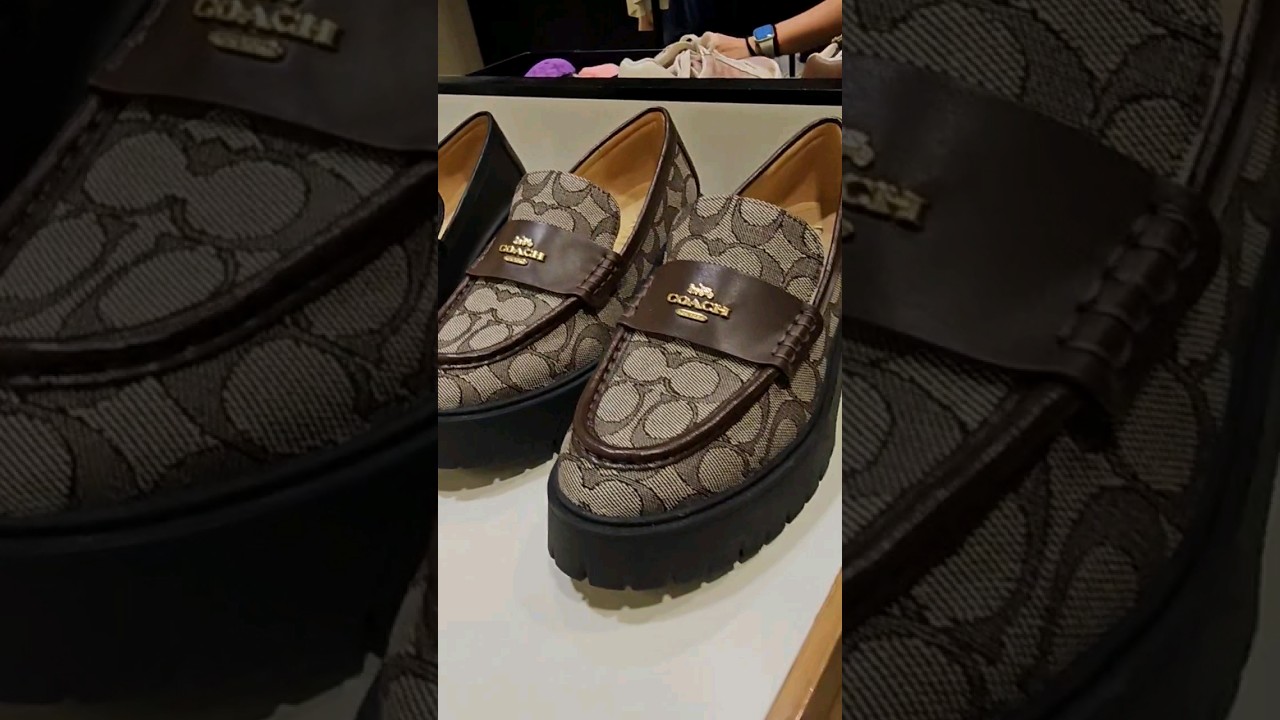 😍COACH OUTLET LADIES SHOES AT 70% OFF 