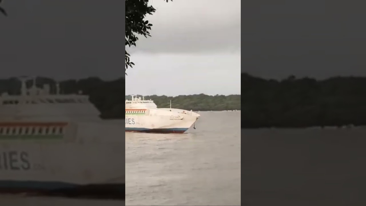 RORO M2M Ferry entered in Vijaydurg
