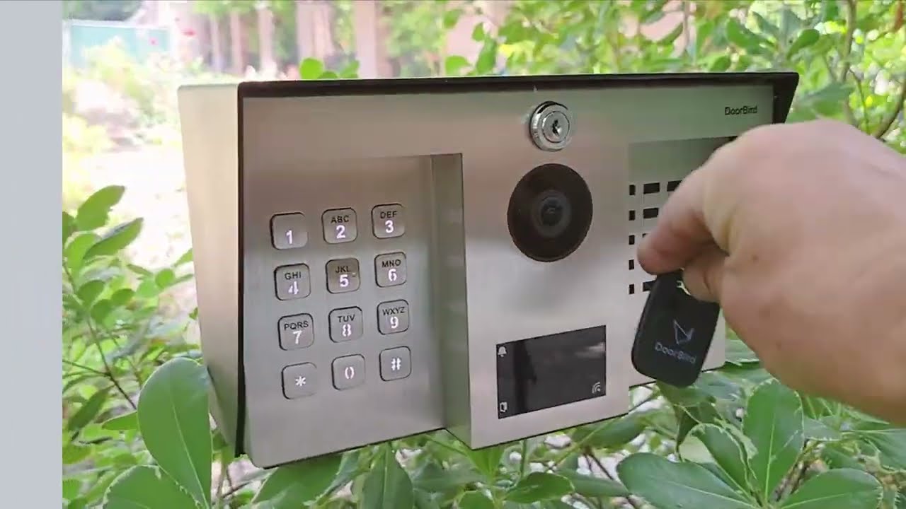 DoorKing intercom upgrade to DoorBird IP system