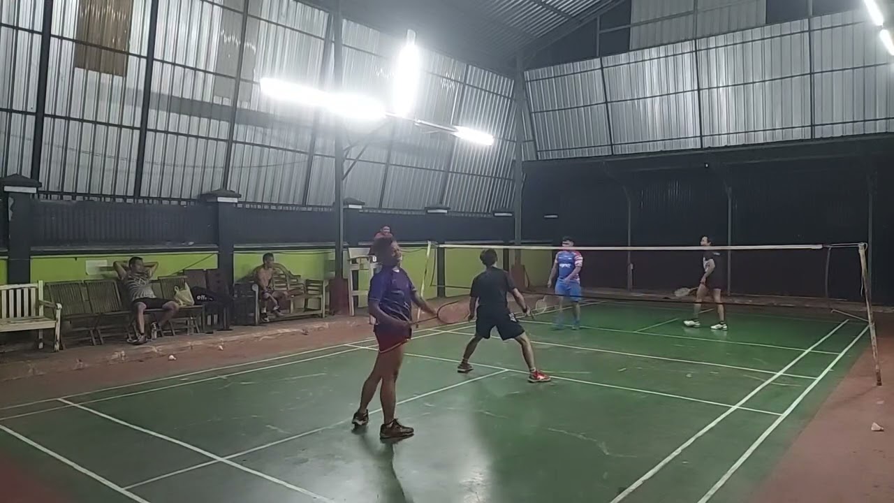 WUNI STADIUM DWI/KASWEN VS BAYAN/JOKO