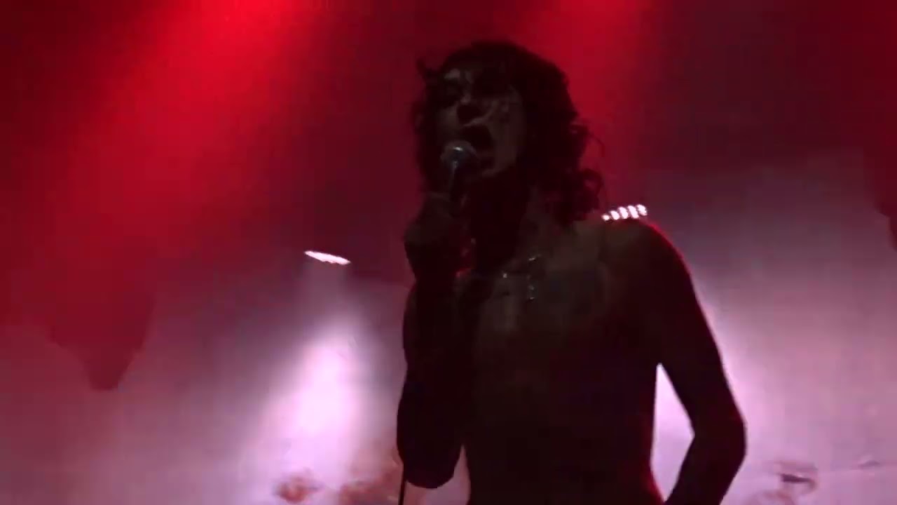 Palaye Royale - Fever Dream Tour 2023 / Frankfurt - Hang on to Yourself