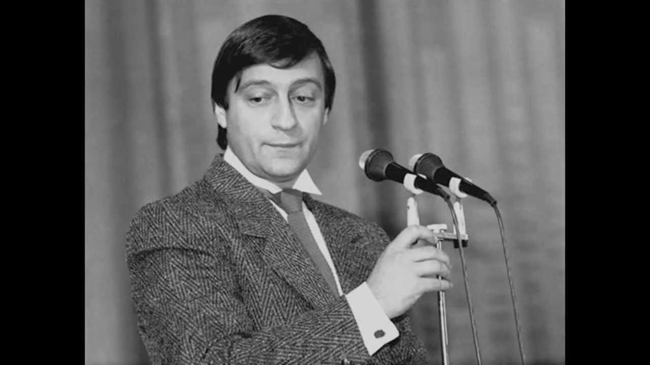 Геннадий Хазанов (1985) — «Беспокойный Старичок» (Зощенко)