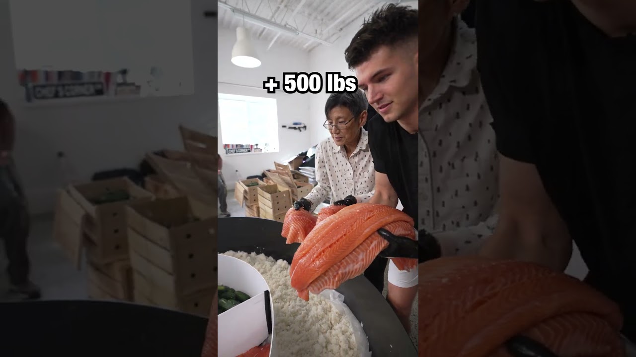 Самый большой ролл суши в мире (с участием Линджи)