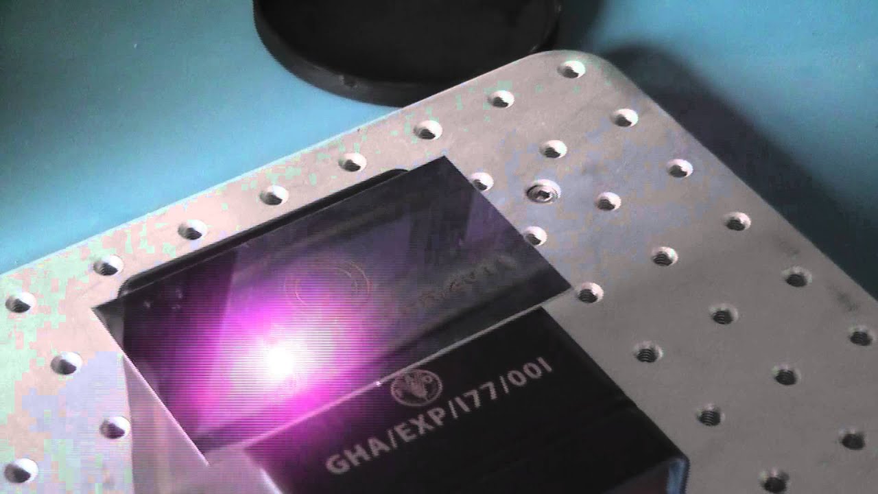 Fiber laser marking on stainless steel, shining surface China fiber laser marking machine