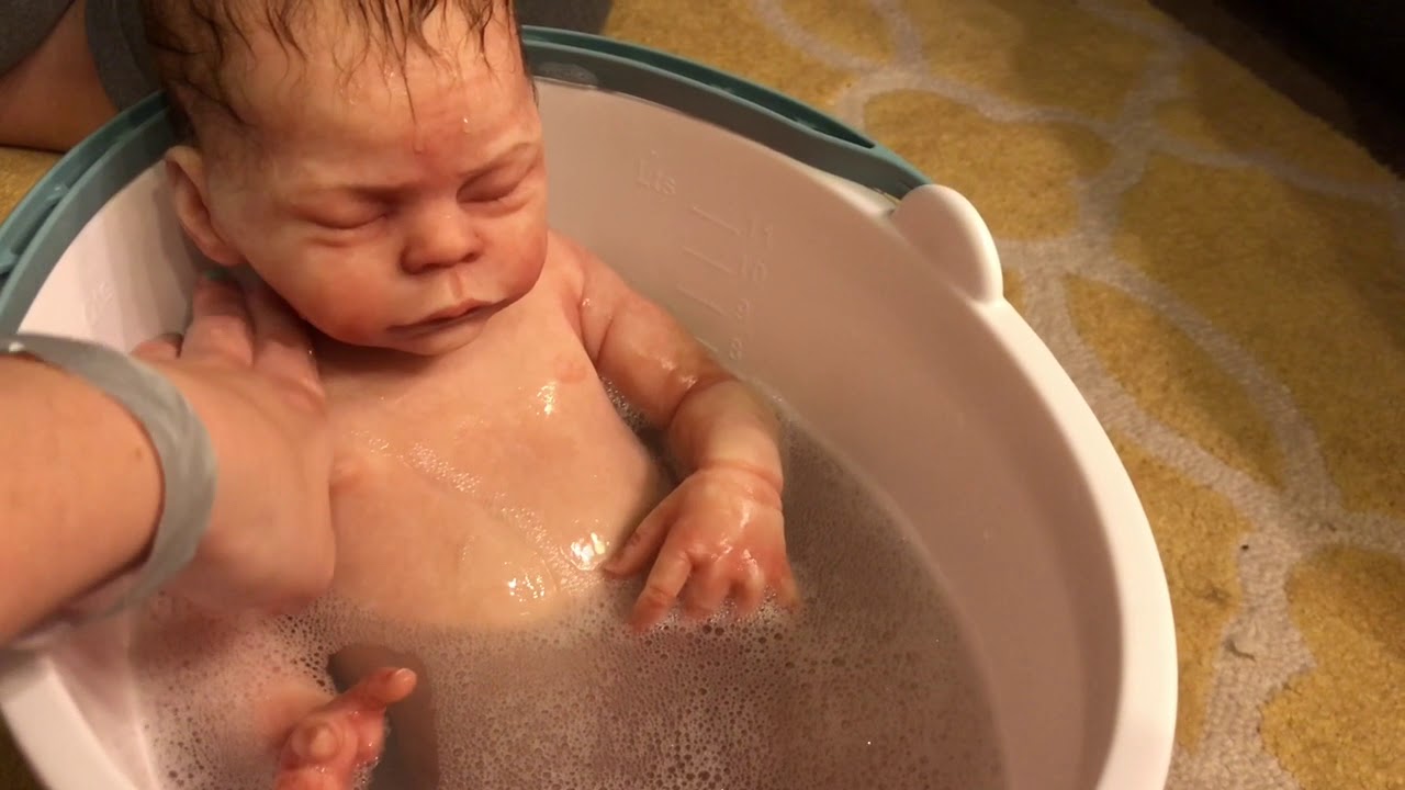 Baby’s First Bath! How to Care for a Silicone Baby! D3 Creation