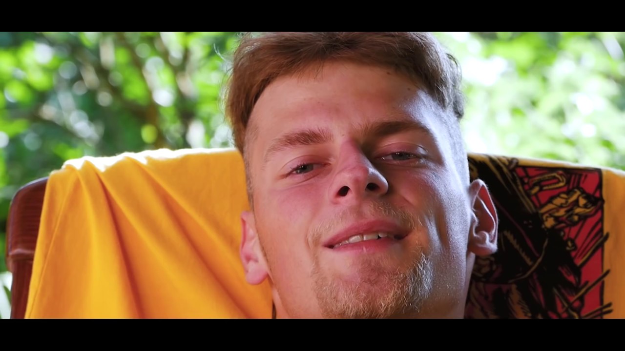 yungfakgod - &ldquo;ZBOHOM SA MAJ WAU&rdquo; prod. by Patrox