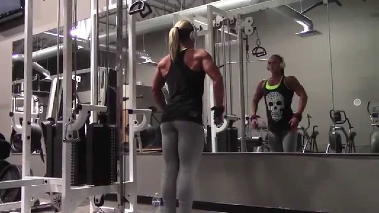Nicole Wilkins Back Day: Pulldown focus. See the full workout at www.nicolewilkins.com!