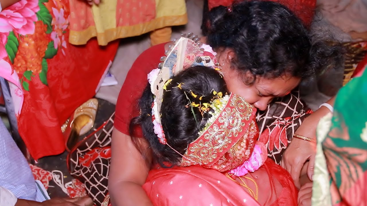বর যাত্রী বিয়ের পাত্রী লইয়া চলে গাড়ি শশুর বাড়ি যায়রে ময়না || বিদায়ের সেরা গান || Kone Biday