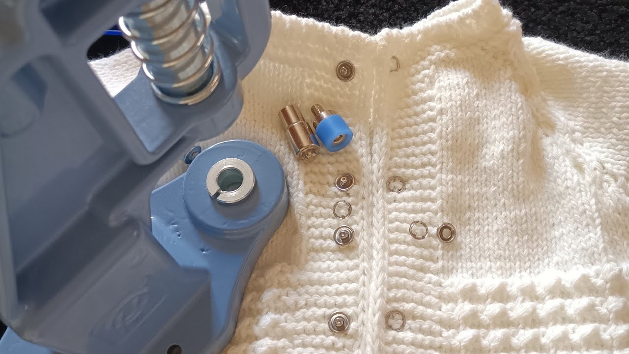 Tulumba pres(klıkıt çıt çıt) ile bebek çıt çıt nasıl çakılır (how to attach snaps)