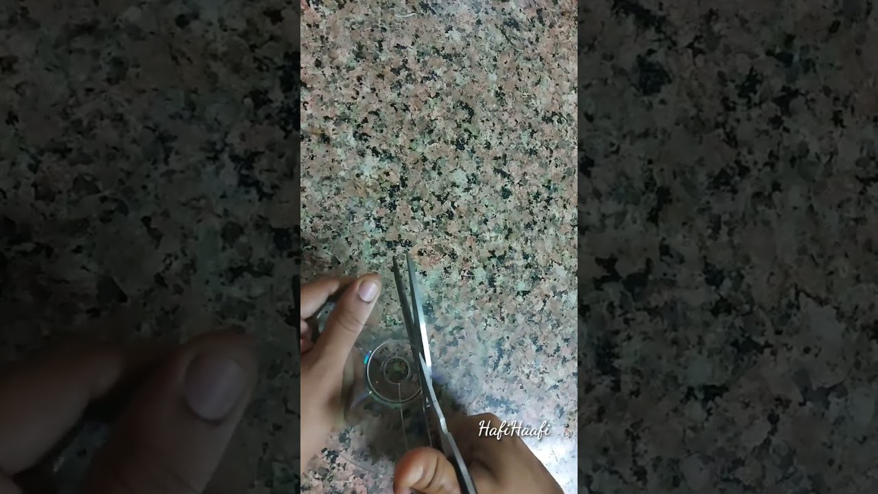 How to cut CD for Craft/How to cut CD easily at home