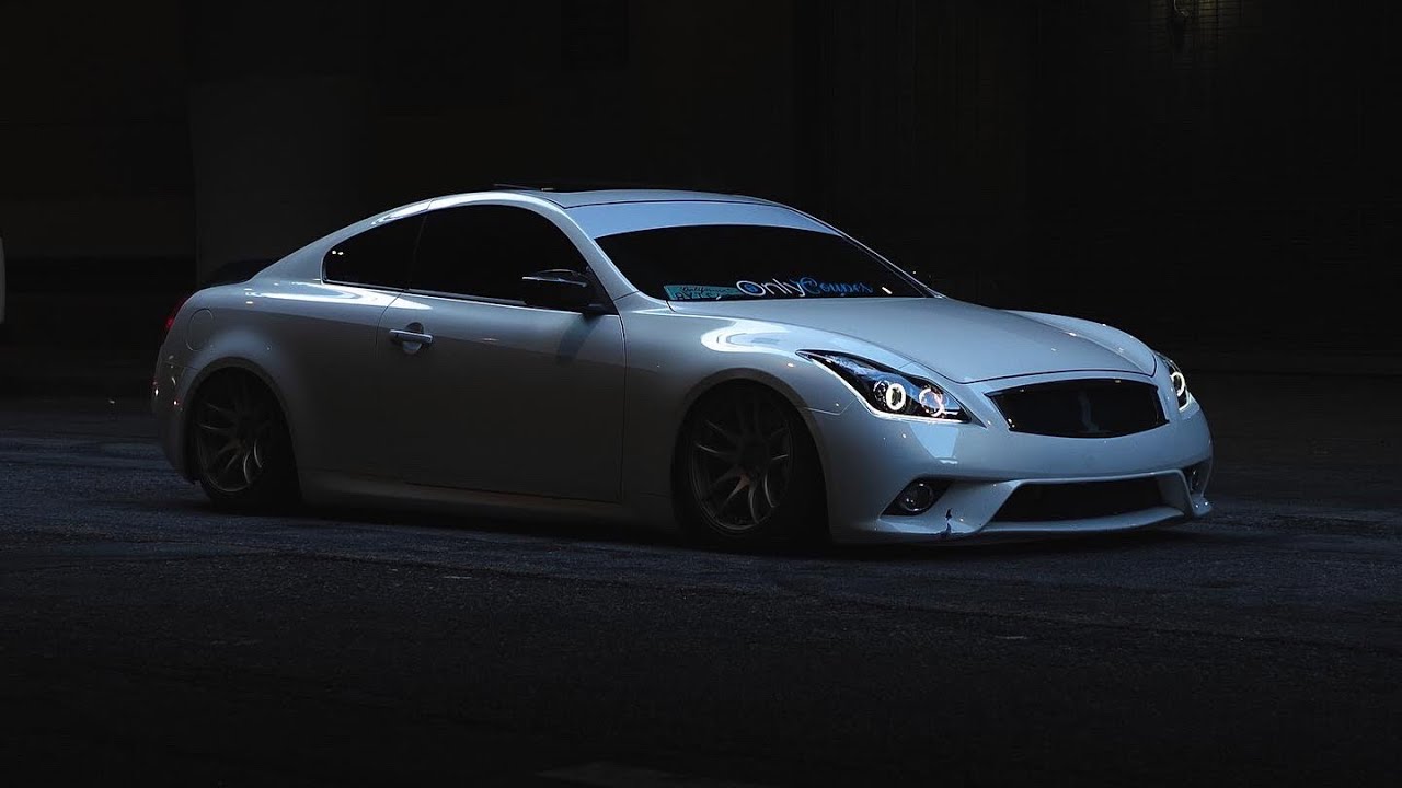 G37 gets Custom Suede Starlight Interior ✨