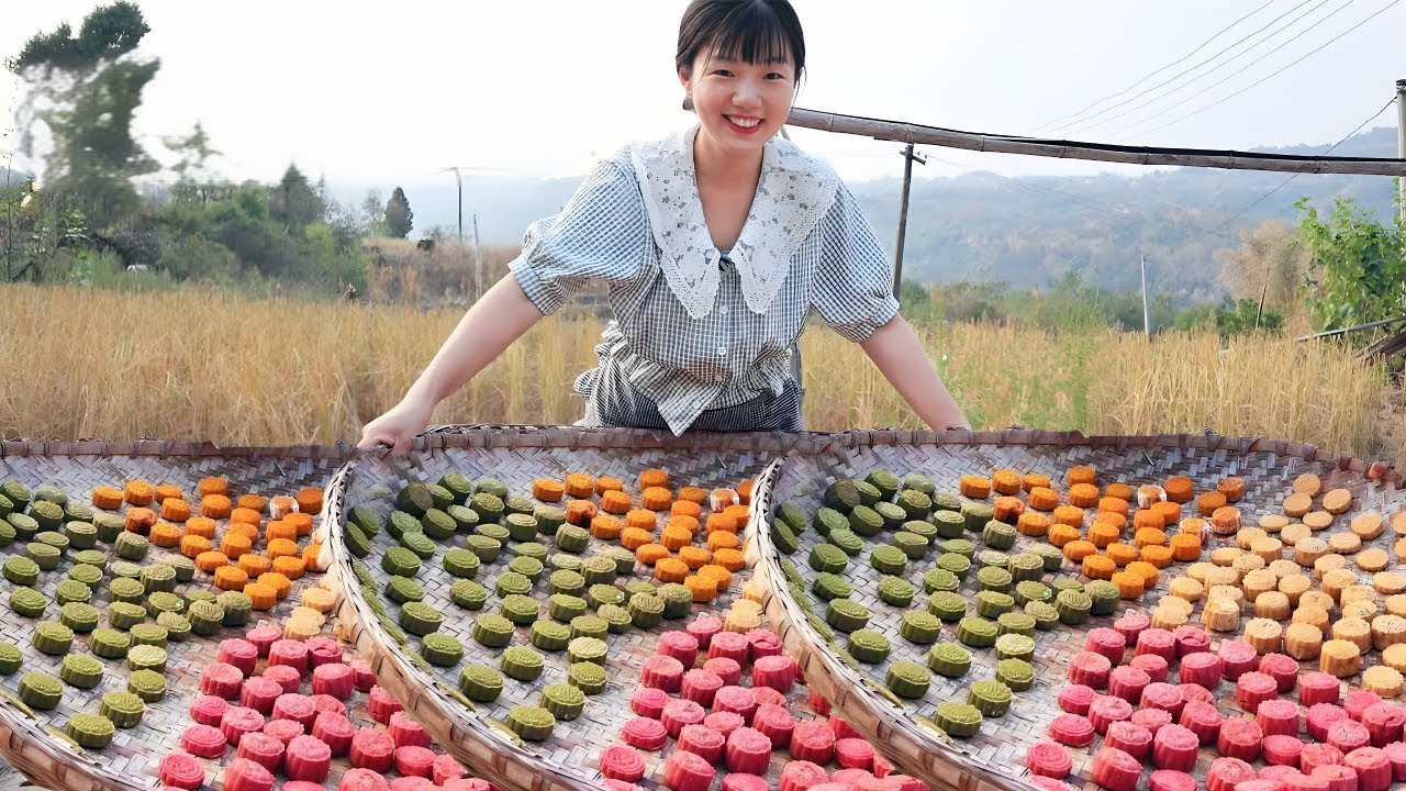 50元材料做出200個蛋黃月餅！中秋零食大豐收，滿滿兩大籃給村裡的老人們吃！ 【燕麥行遊】