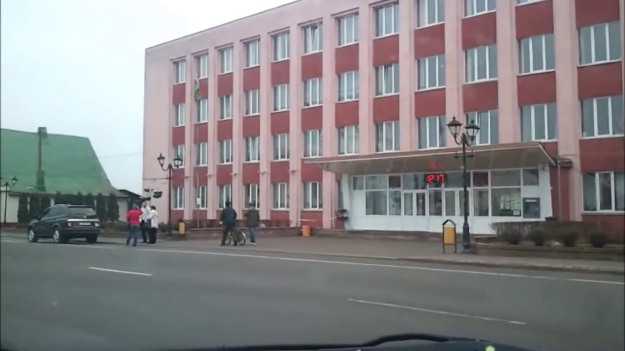 На машине через город Поставы, апрель 2012