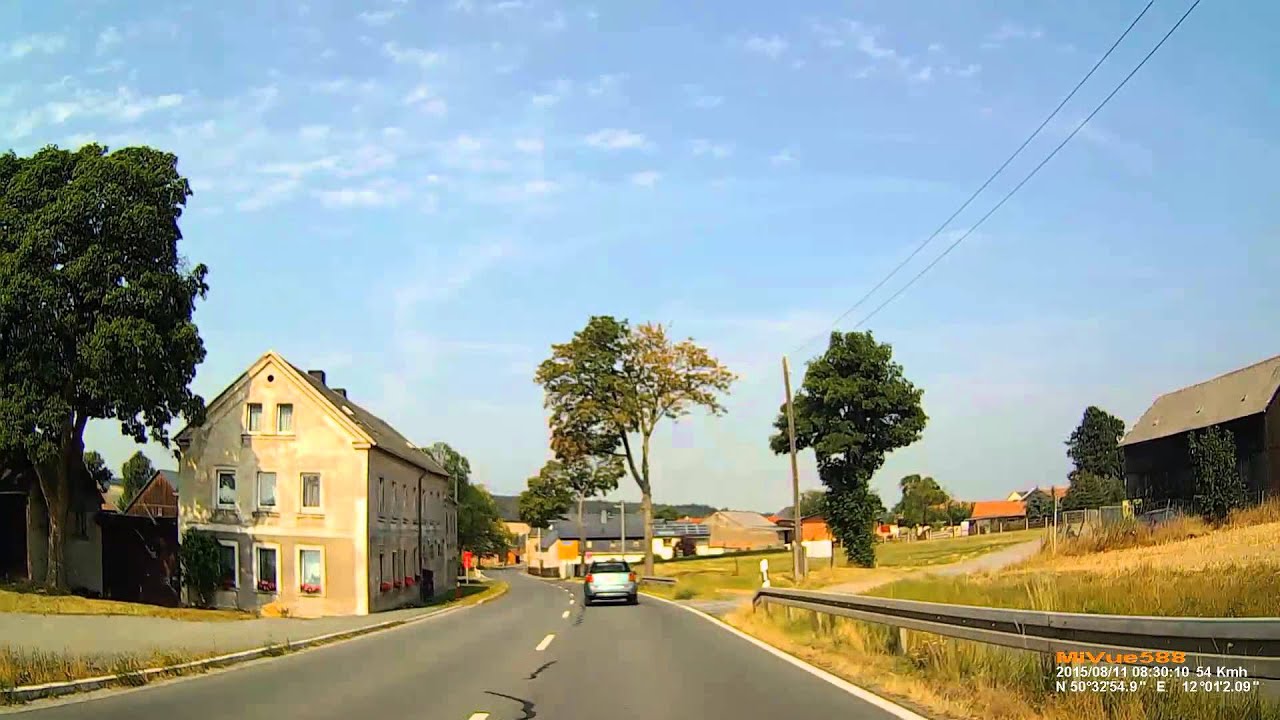 D: Oberpirk. Mehltheuer. Gemeinde Rosenbach/Vogtl.. Vogtlandkreis. Ortsdurchfahrt. August 2015