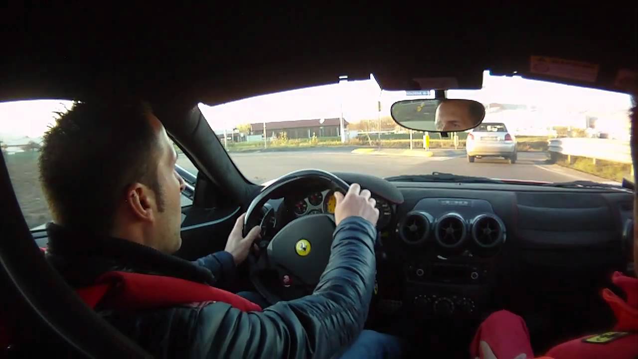 ferrari 430 scuderia accelerazione impressionante!!!