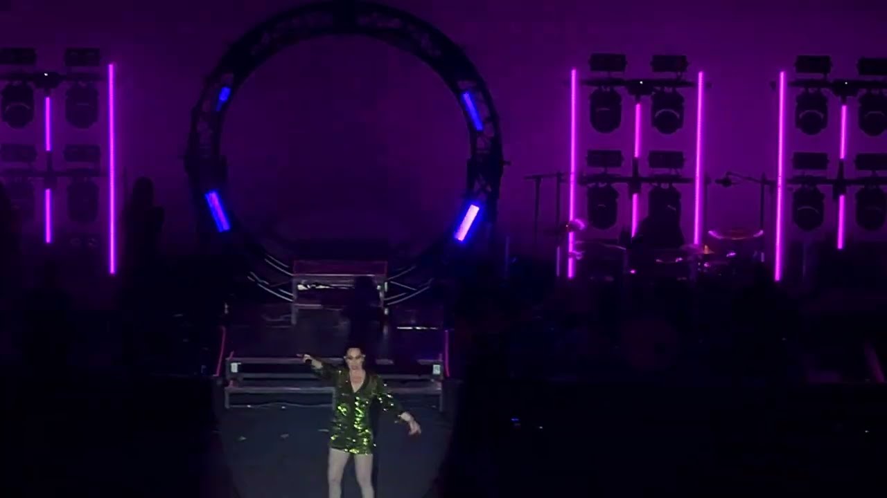 Malu - Invisible - Gira 25 aniversario - cartuja center - Sevilla (24-02-24)