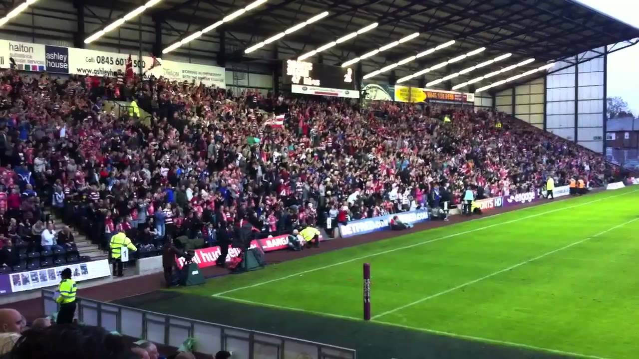 Wigan Warriors v The Saints singing 