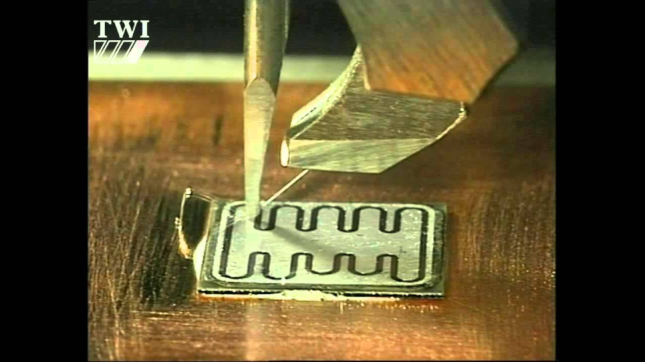 Fine wire wedge bonding