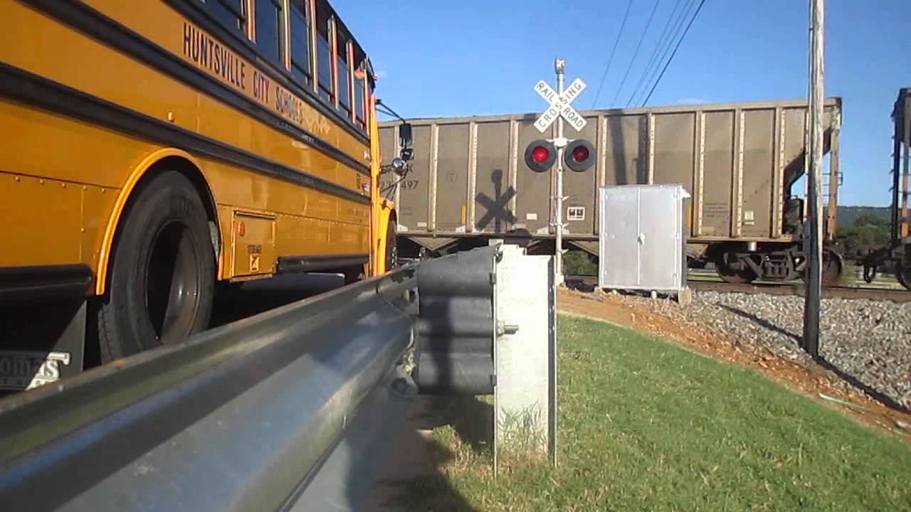 9-23-13 Loaded BNSF coal train heads north through the Quietdale Drive railroad crossing