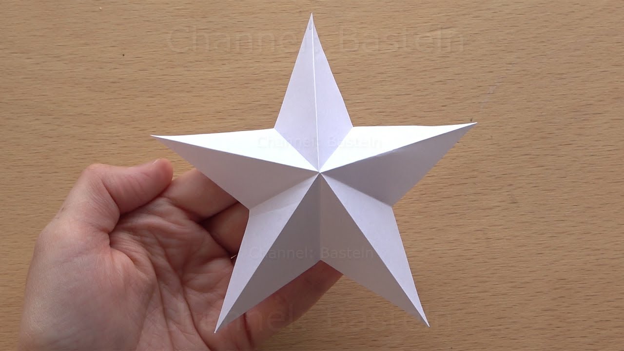 Sterne basteln mit Papier f&uuml;r Weihnachten. Leichte Weihnachtssterne basteln als Weihnachtsdekoration