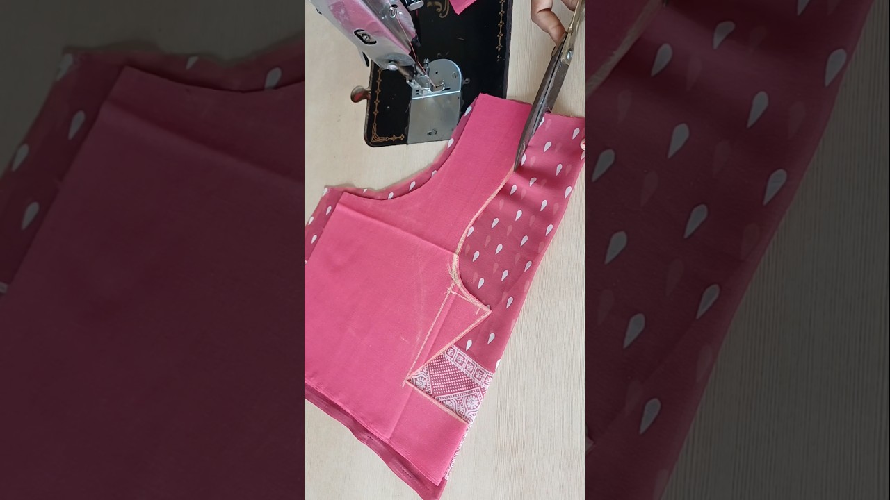 simple and Beautiful blouse back neck Design 