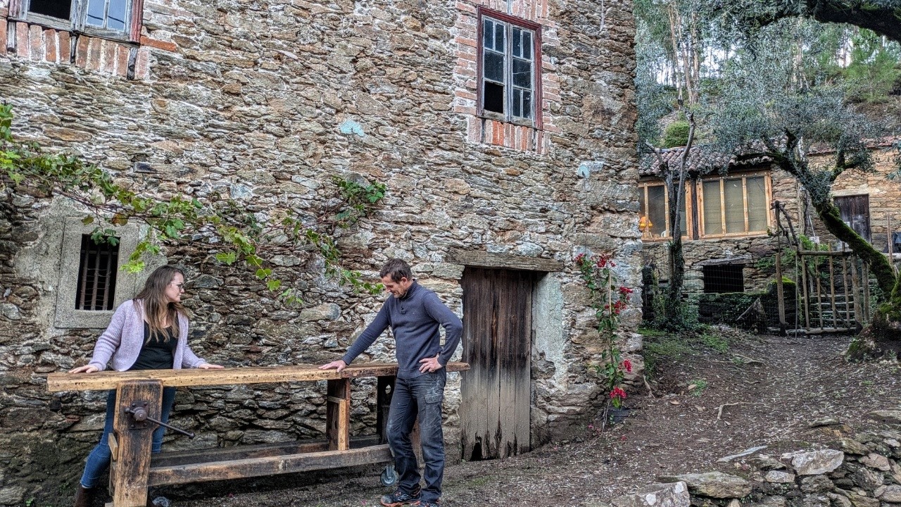 #84 - Storms & Deliveries | Trying to Do Stonework During Autumn Showers at Our Renovation Project