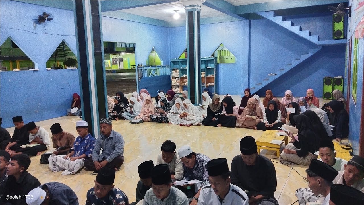 Pembacaan Yasin, Tahlil, dan Do'a Santri Putra Putri Al-Muhibbiin (Ba'da Maghrib) #rutinan 