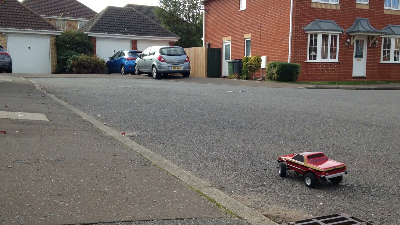 Tamiya Subaru Brat 1st Street Thrash!