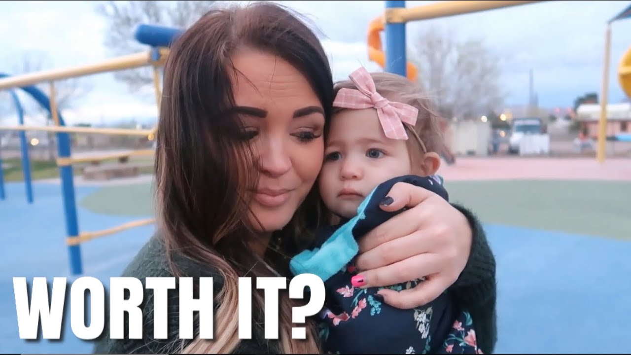 We Waited An Hour & Fifteen Minutes!! / Was It Worth The Wait / Life As We GOmez