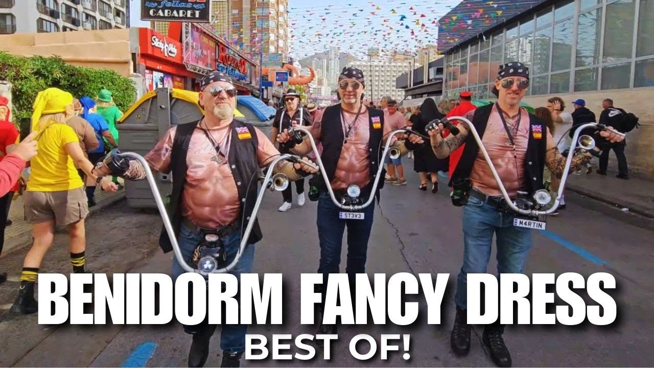 BEST 0F Benidorm Fancy Dress Party! 🎉