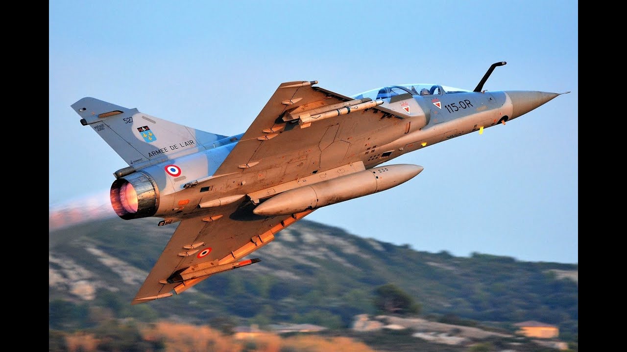 Mirage 2000B Arrivée Mise en marche et Départ 50 ans de l'EVAA 6 Oct 2018
