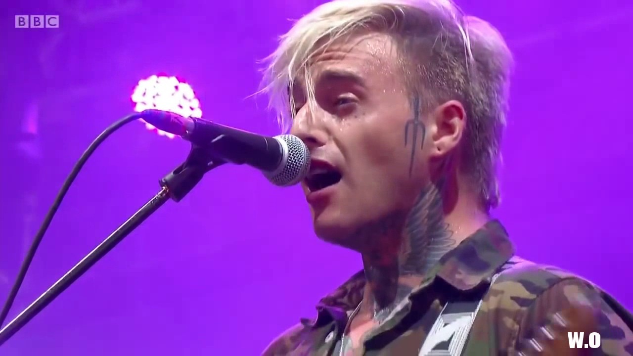 Highly Suspect - 