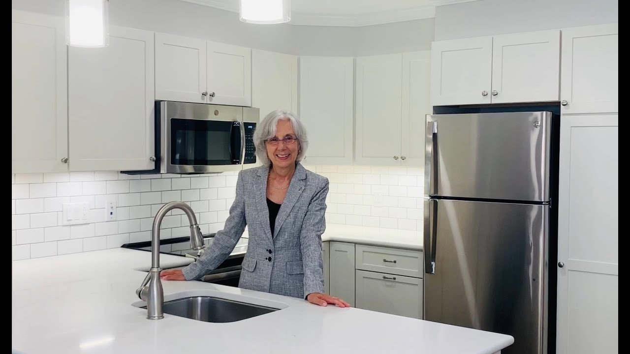 Birch One Bedroom Deluxe Apartment Virtual Tour | Fellowship Senior Living in Basking Ridge, NJ