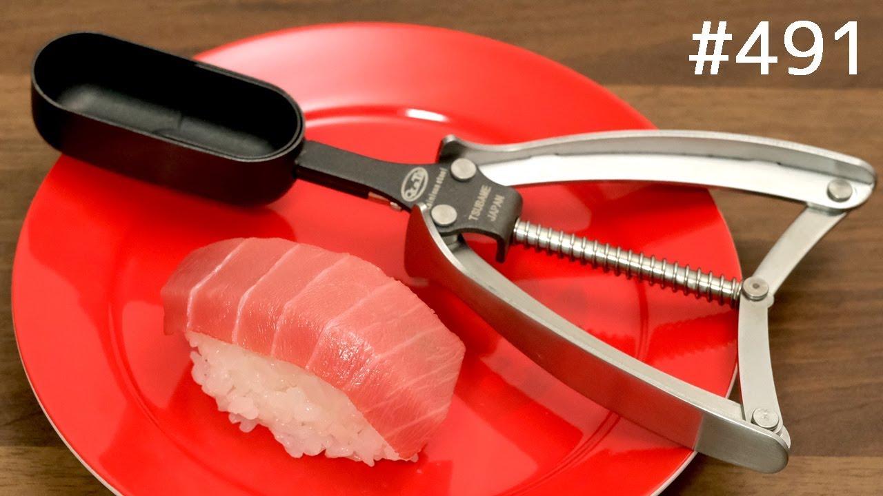 握ると寿司できちゃうトング / SUSHI TONGS. Japanese Cooking Gadgets