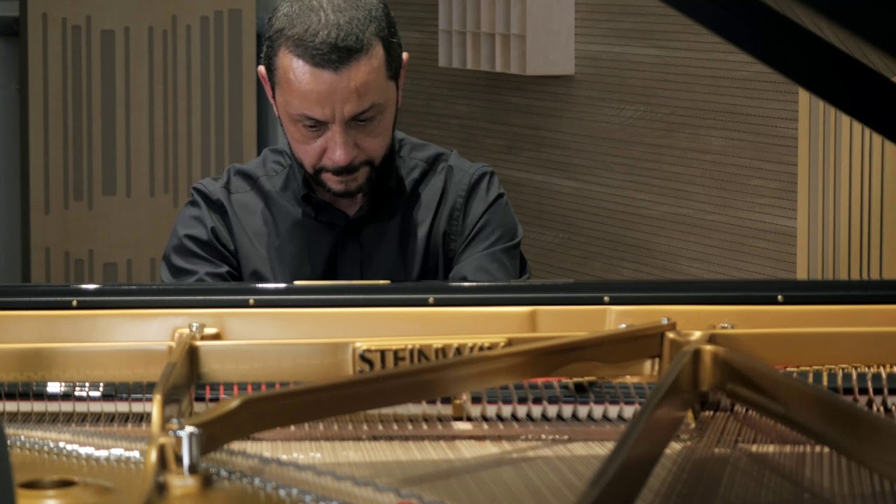 Bach Air on G string