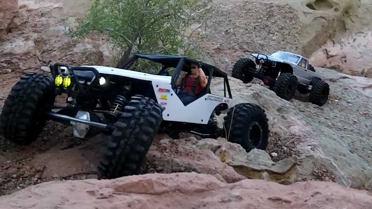RC EXCURSION-#58 Axial Wraith White knuckle ride