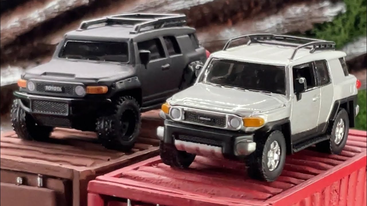HW Premium FJ Cruiser Compared to Johnny Lightning 1/64 Scale Diecast