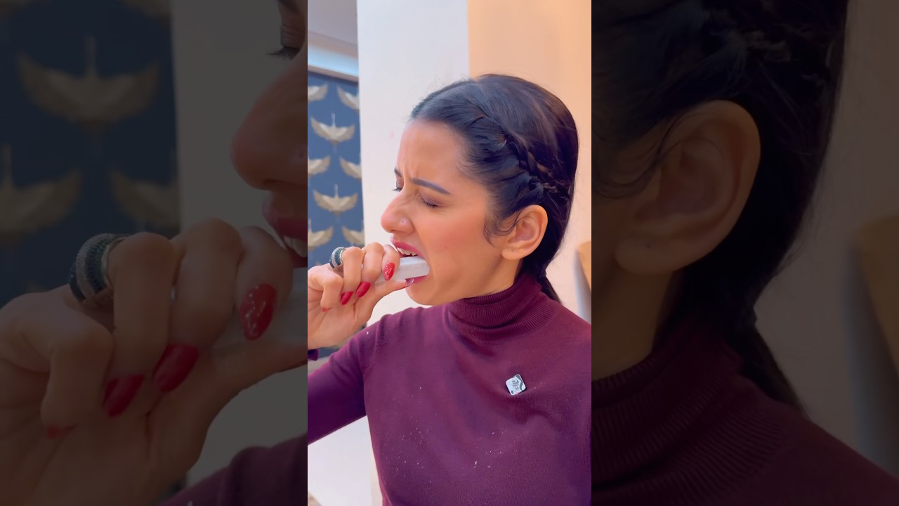 Valentine&rsquo;s Par Aaya Anokha Gift 😂 #comedy #neetubisht #funny #youtubeshorts #lakhaneet