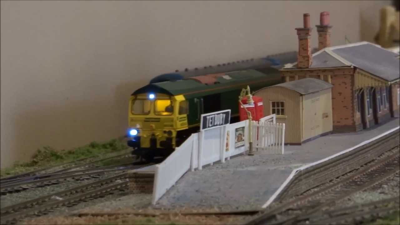 oo gauge shelf layout