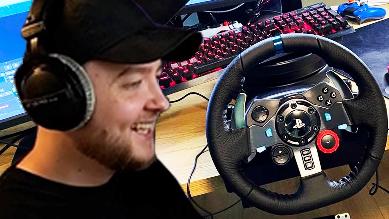 JEENS ВПЕРВЫЕ ИГРАЕТ С РУЛЁМ В СИМУЛЯТОР ВОЖДЕНИЯ | City Car Driving